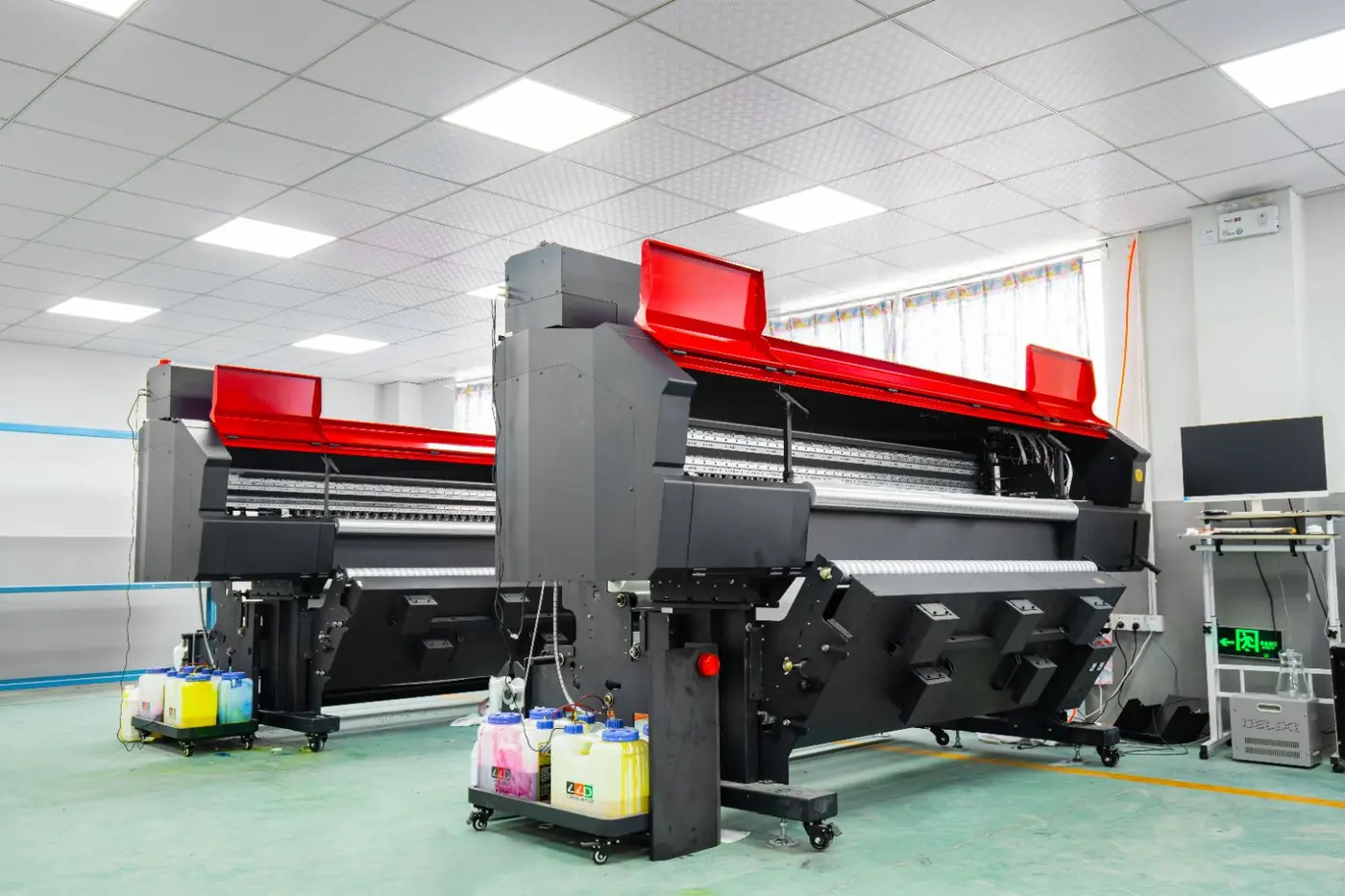Digital textile printer